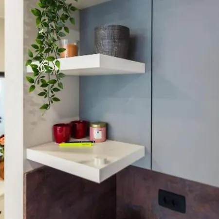 דירה Cultural Haven Two Bedroom